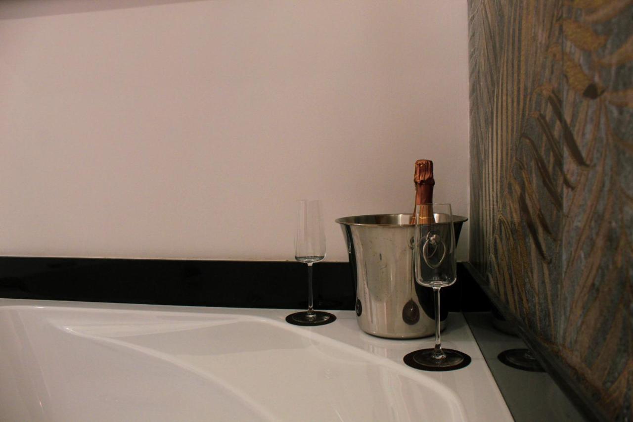 Lion Luxury Rooms Rom Exterior foto